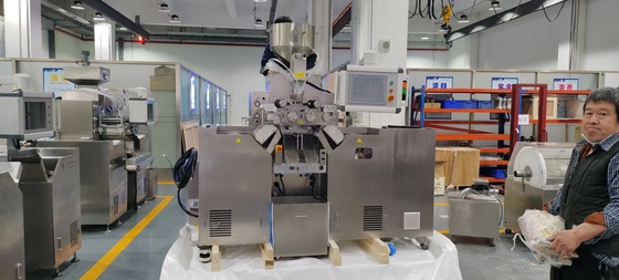 Servo Control Soft Capsule Machine per la produzione 1-10rpm Velocità di rotolamento a laminazione 380V/50Hz Fornitore di alimentazione