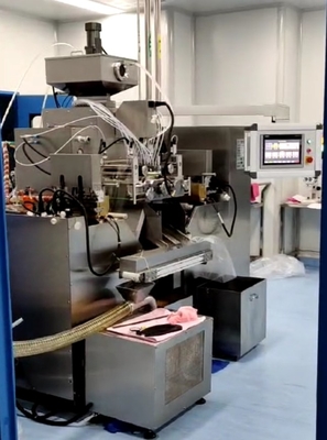 Macchina per la produzione di capsule a gel morbido ad alta precisione con riempimento a rotolo a fusoliera F150x250 mm